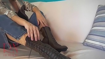 Boots Fetish Do You Want To Smell And Lick My Boots And Cum?