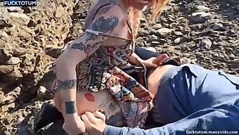 Outdoor And Public Sex - A Fan Recognized Us And Made A Video Of Us. Blowjob, Squirt, Cowgirl And Creampie! --------------Full Video On Our Xvideos Red