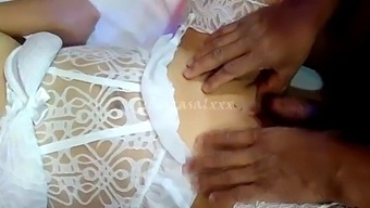 Gifted Rubbing His Cock Without A Condom On The Cunt Wife'S Pussy And She'S Getting All Luscious Crazy To Feel It In The Fur